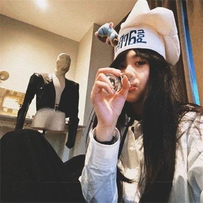 克鲁利提塞斯一家